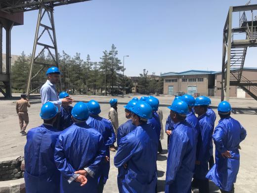 بازدید از مجتمع معدنی چادرملو با همکاری دفتر ارتباط با صنعت و جامعه